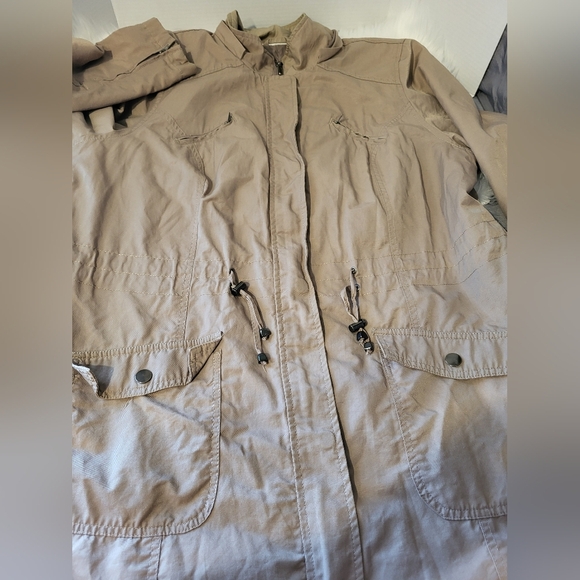 Reitmans Beige Utility Jacket for Women, Plus Size 12 - Picture 6 of 6